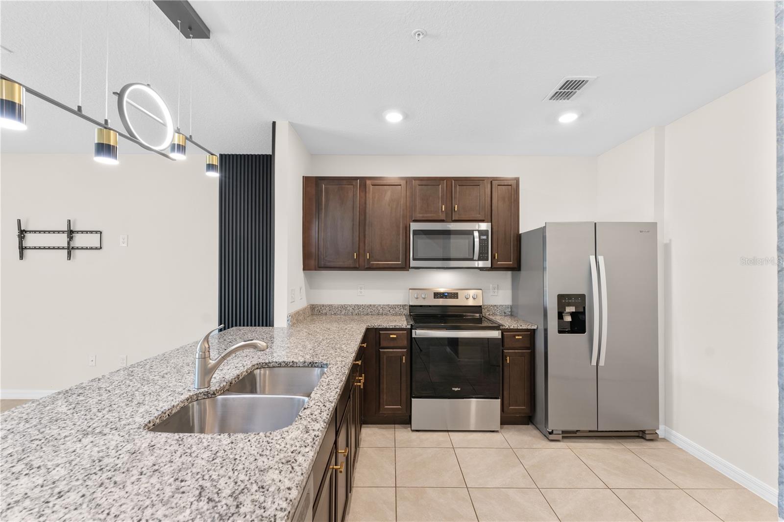 Image 3 of 25 For 12490 Bowes Branch Road