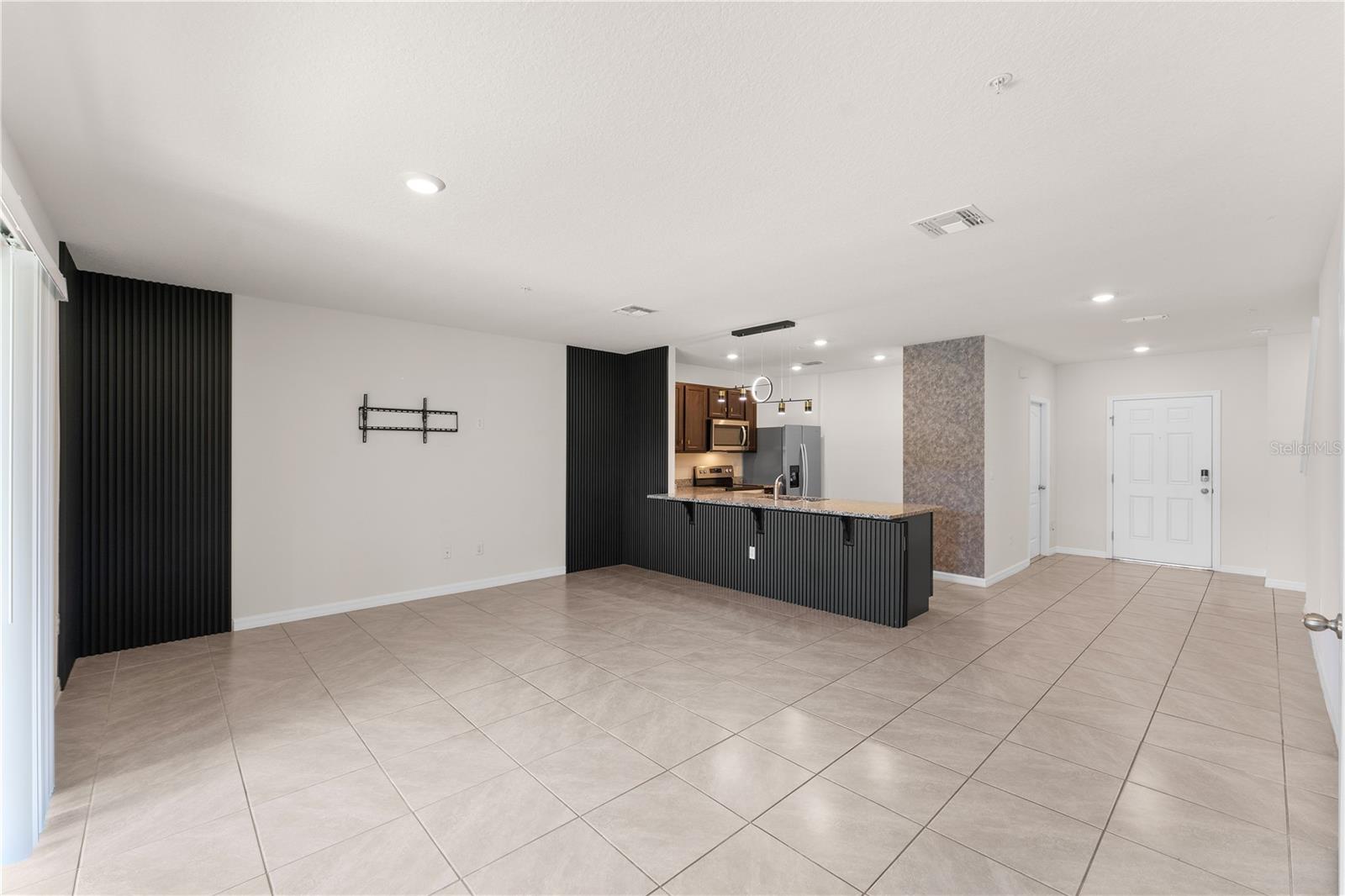 Image 8 of 25 For 12490 Bowes Branch Road