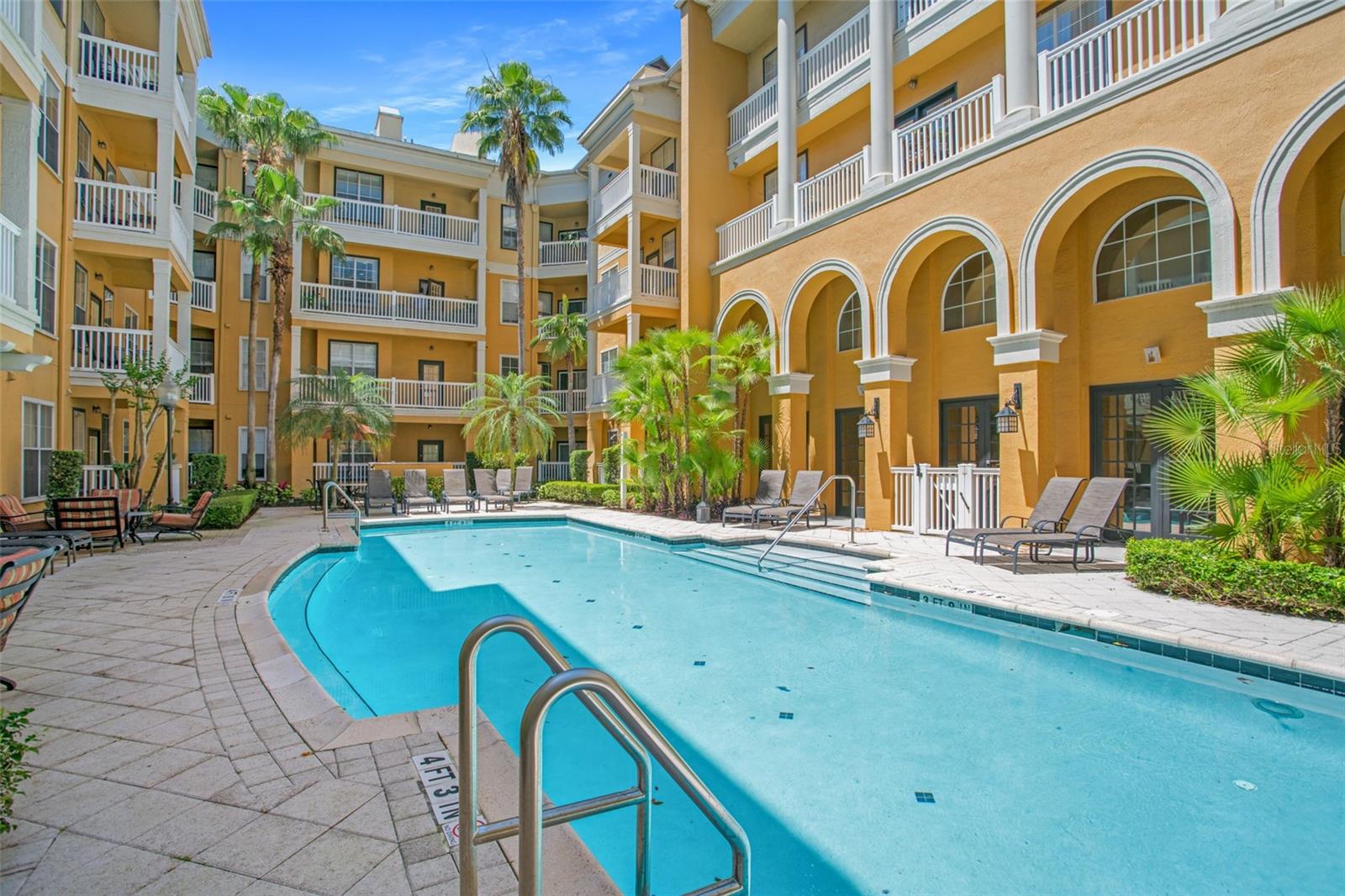 Image 31 of 35 For 860 Orange Avenue 338