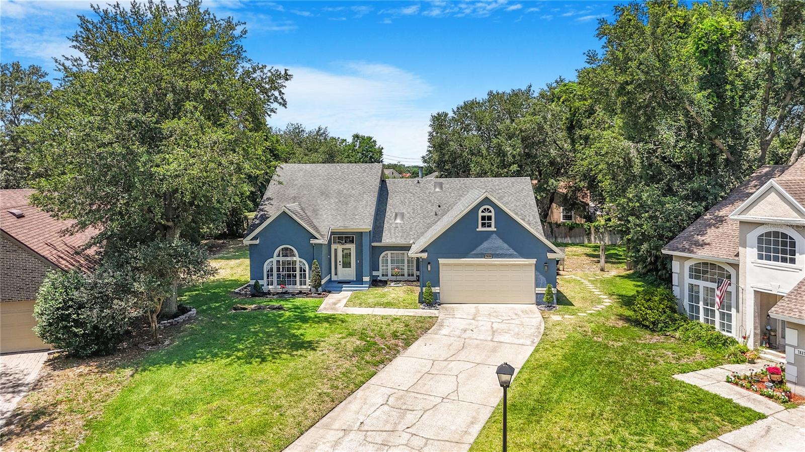 Image 2 of 38 For 7838 Rollingridge Court