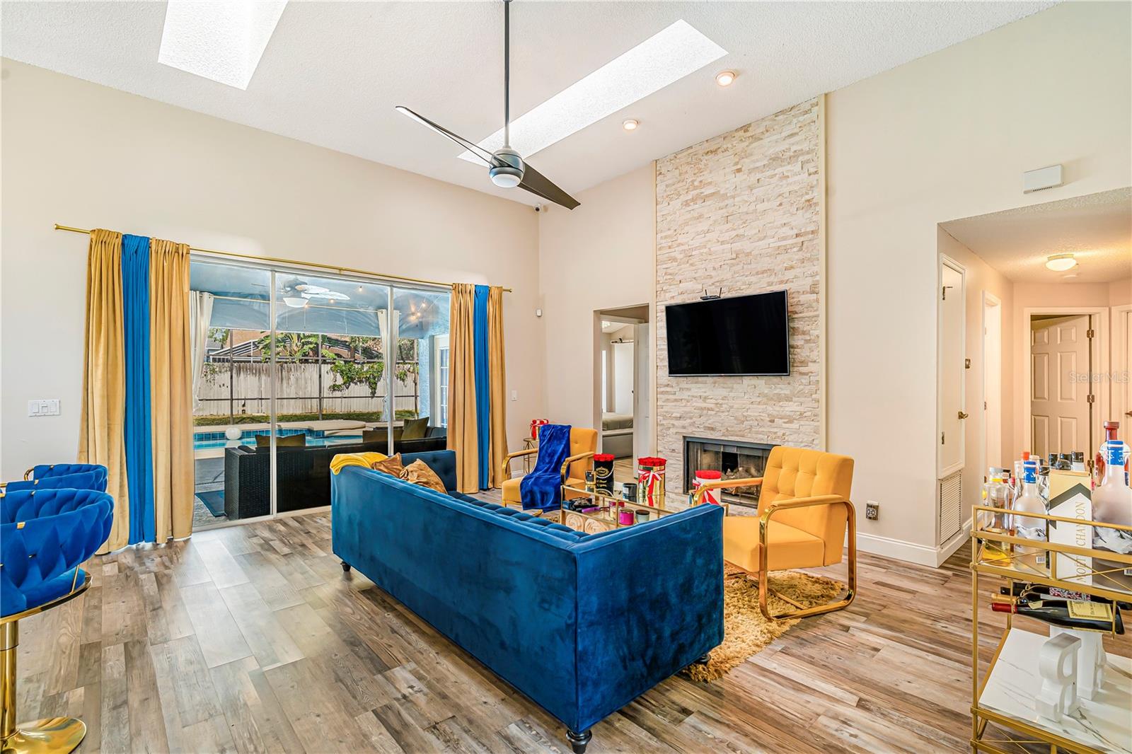 Image 20 of 38 For 7838 Rollingridge Court