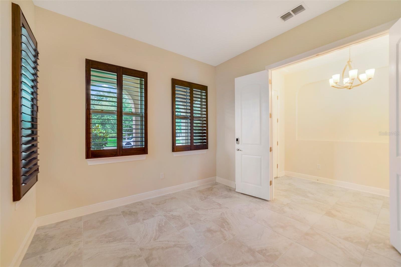 Image 35 of 40 For 14516 Sunbridge Circle