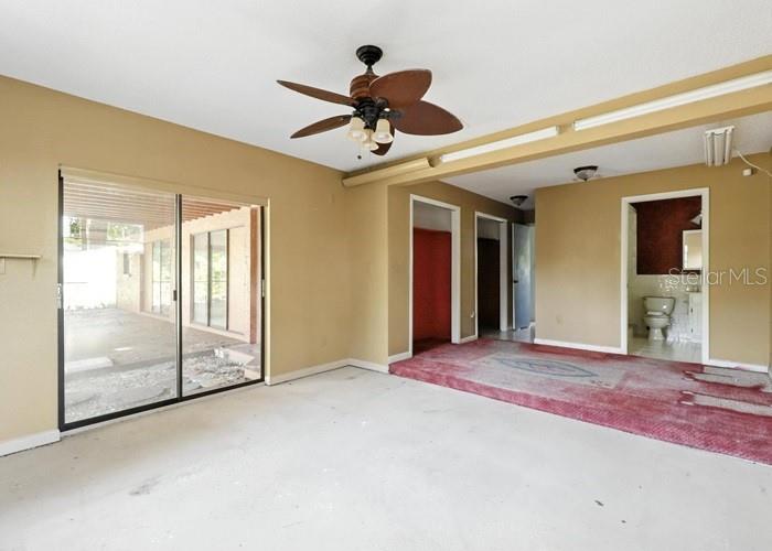 Image 20 of 22 For 22402 Stillwood Drive