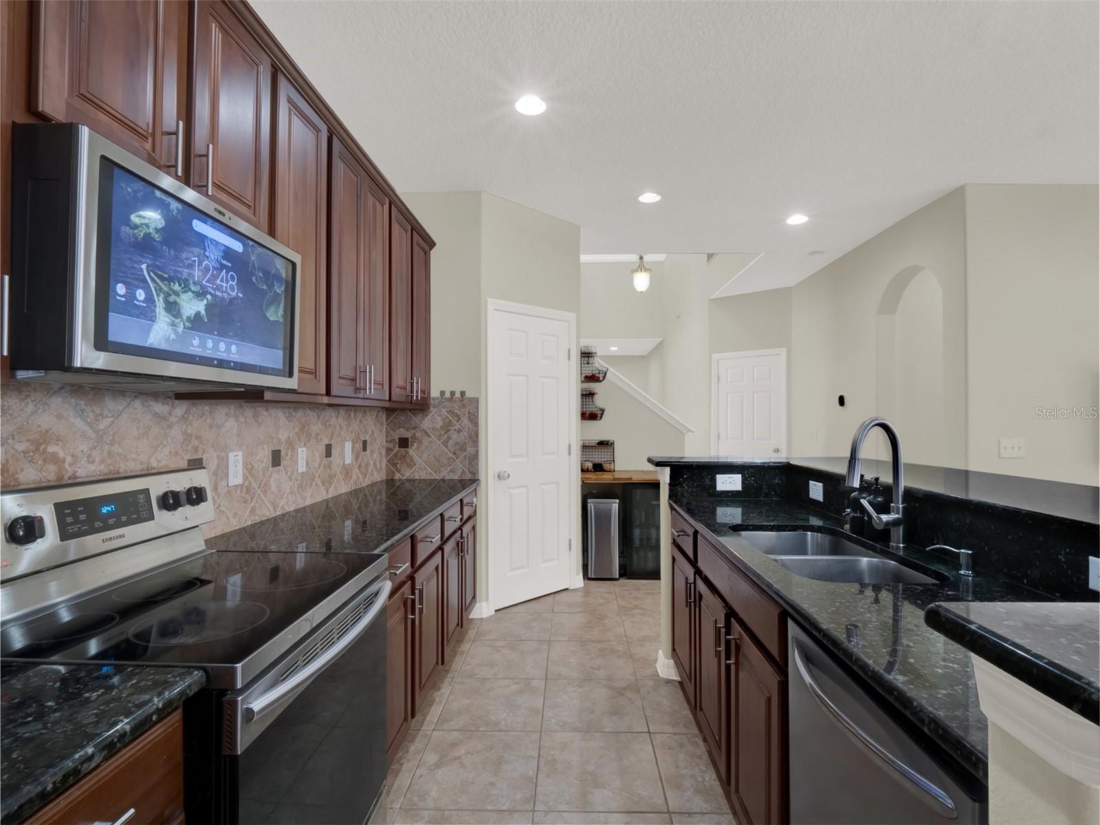 Image 11 of 38 For 3259 Alling Court