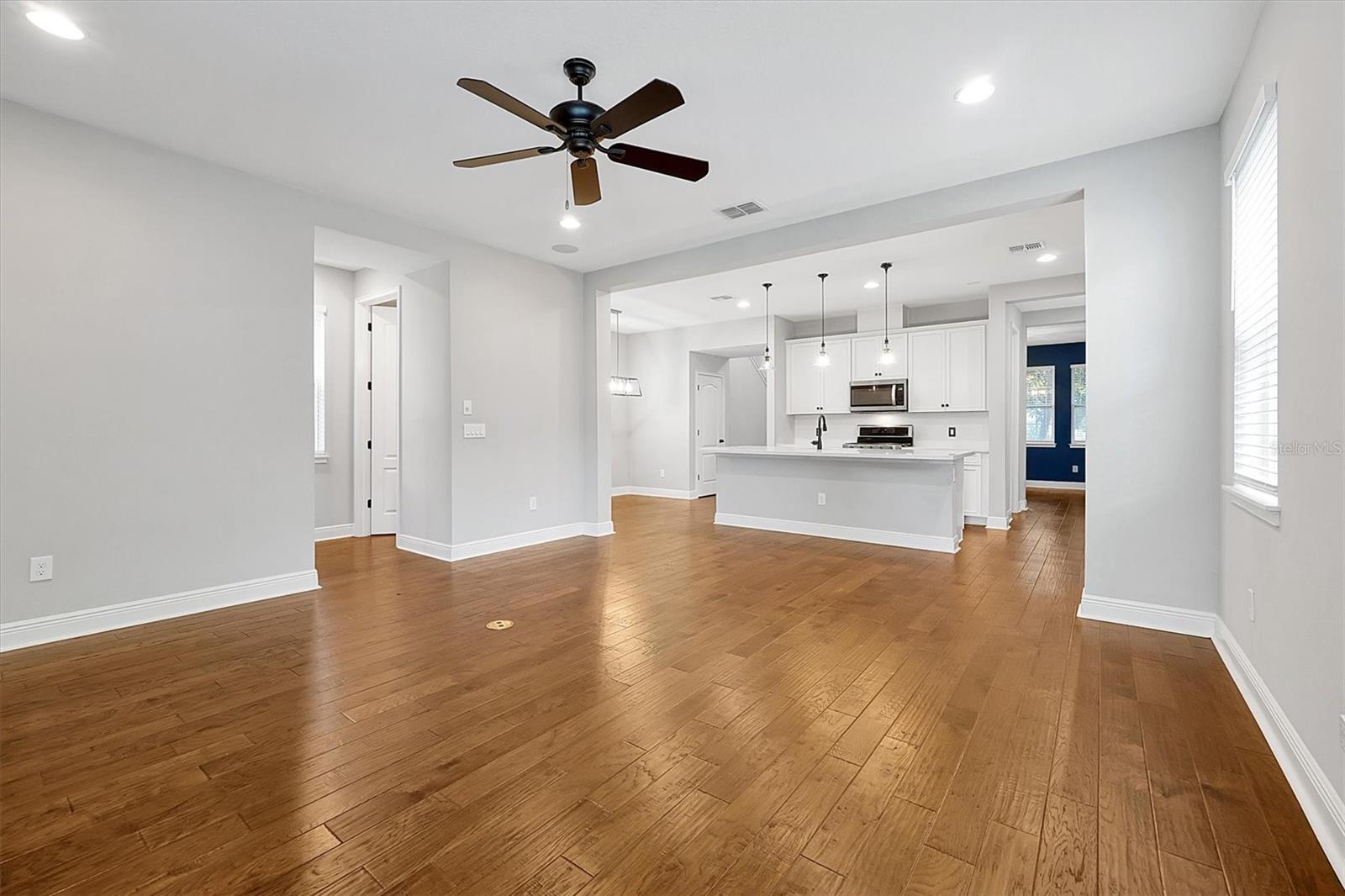 Image 11 of 41 For 14208 Shocklach Drive