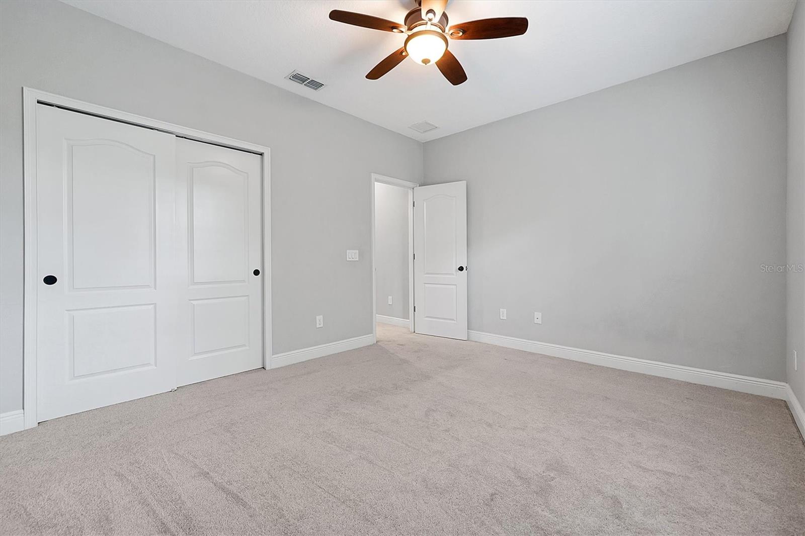 Image 28 of 41 For 14208 Shocklach Drive