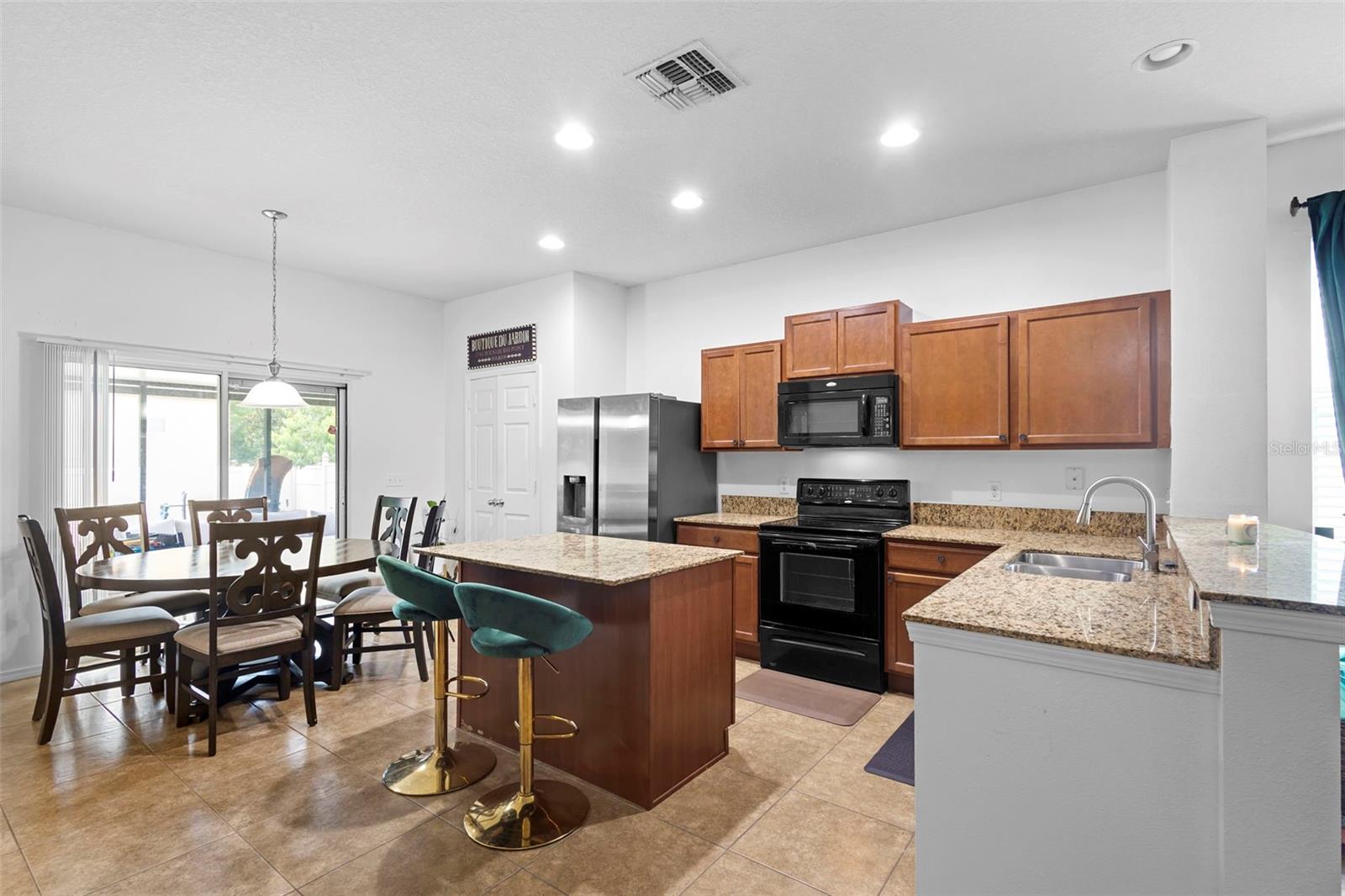 Image 12 of 57 For 30245 Cheval Street