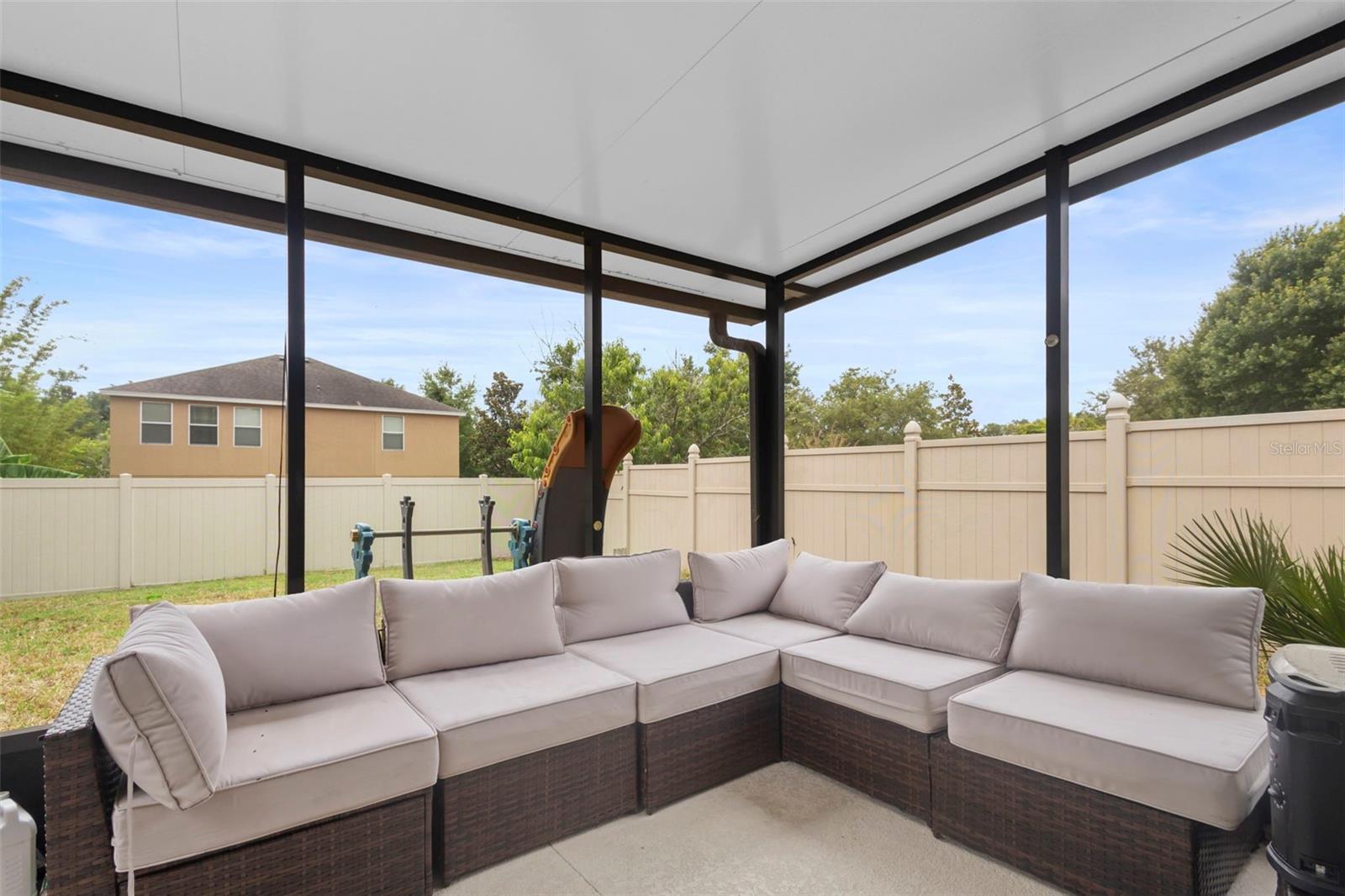 Image 18 of 57 For 30245 Cheval Street
