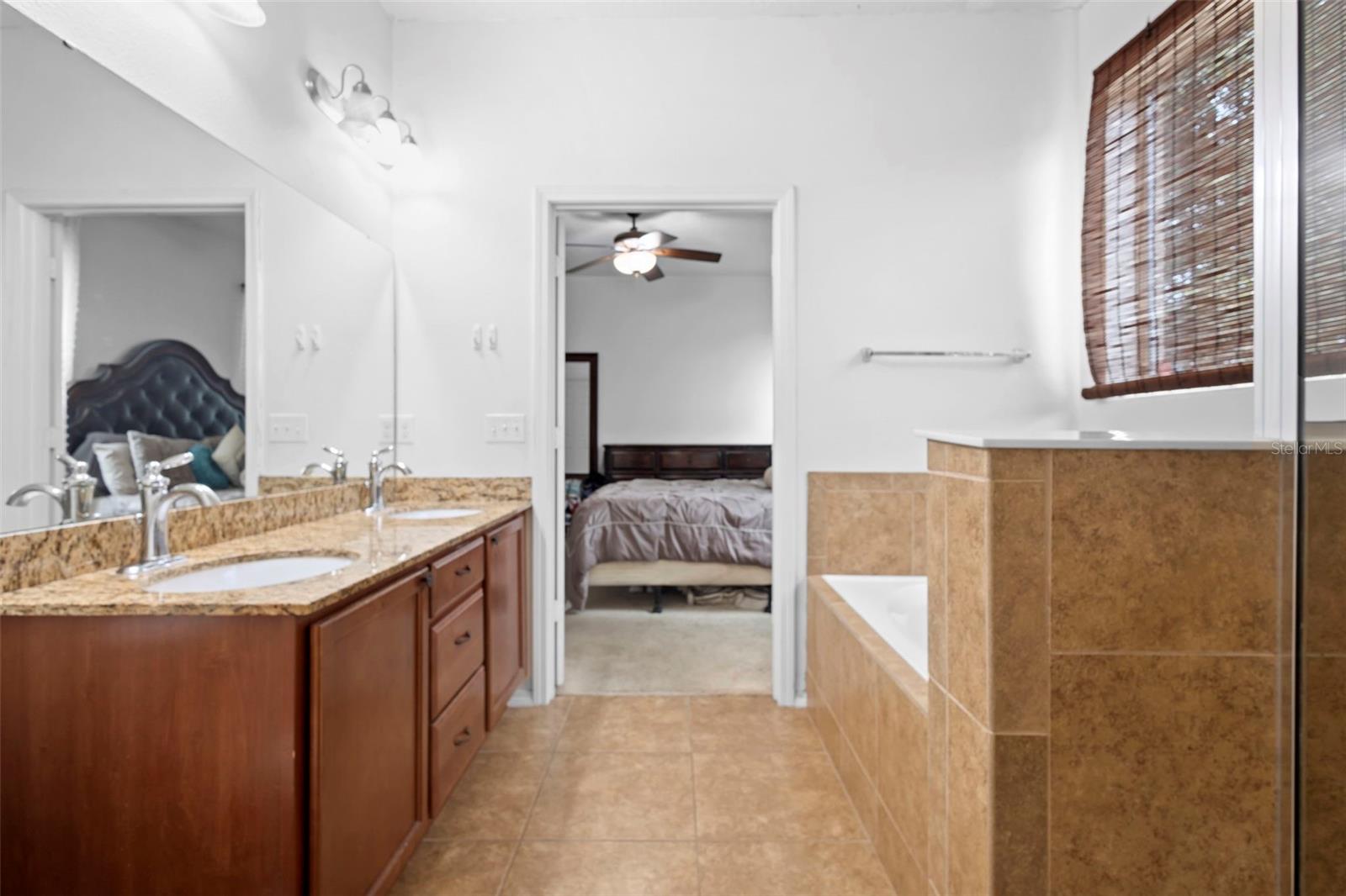 Image 31 of 57 For 30245 Cheval Street