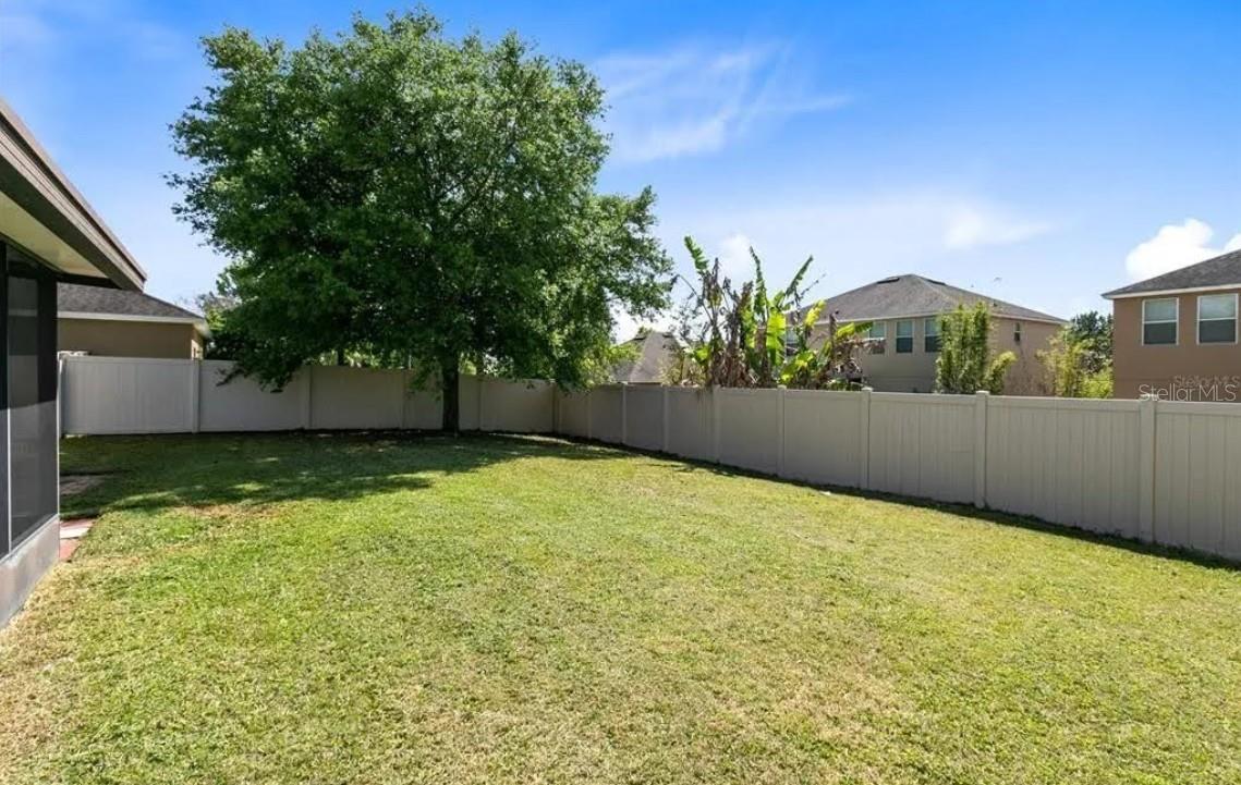 Image 38 of 57 For 30245 Cheval Street