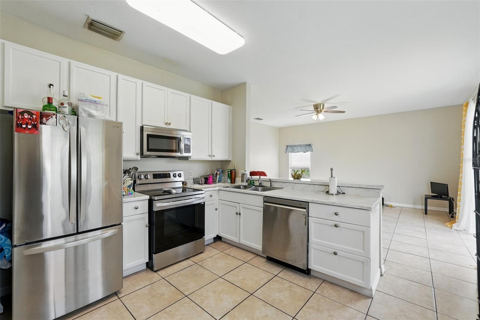 Image 11 of 37 For 4208 Lugano Court