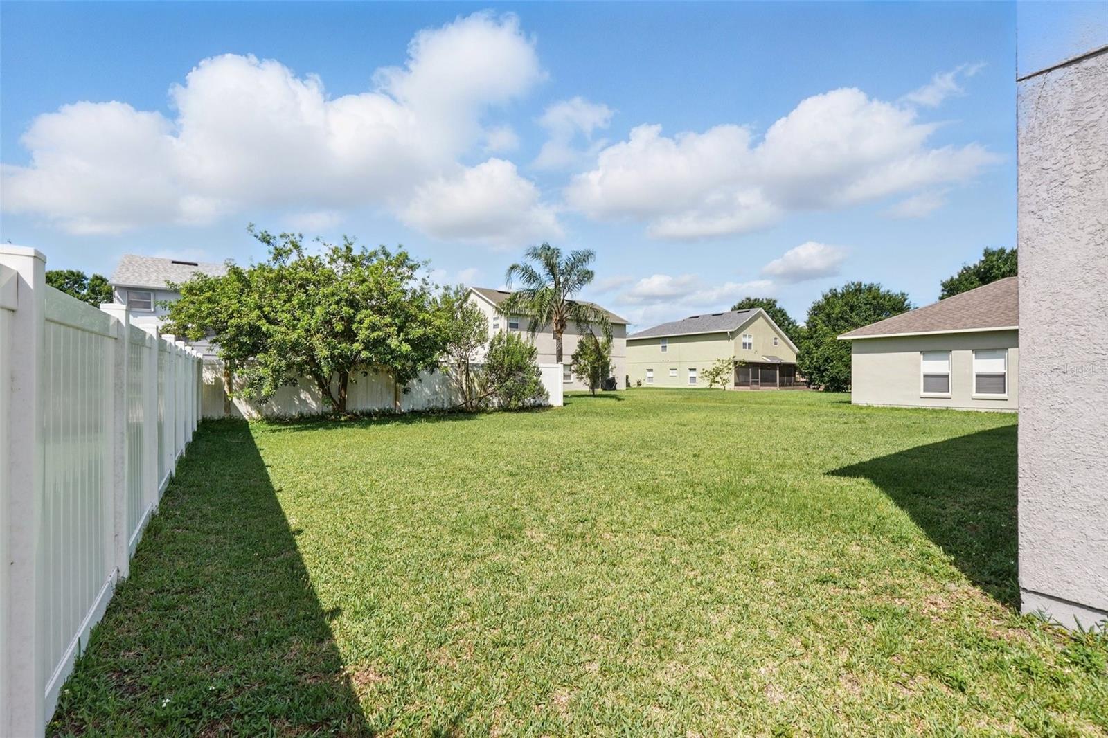 Image 31 of 37 For 4208 Lugano Court