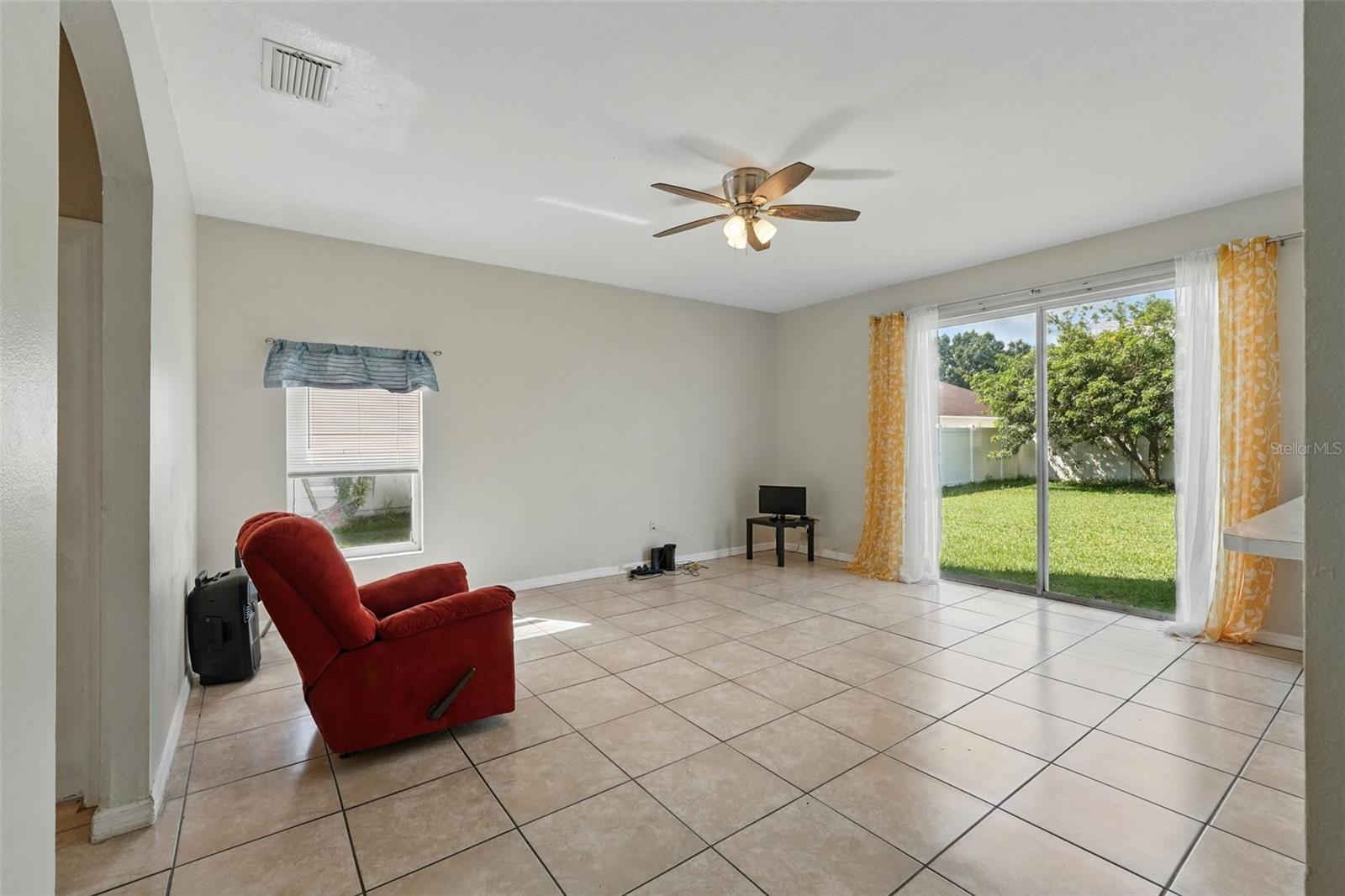 Image 5 of 37 For 4208 Lugano Court