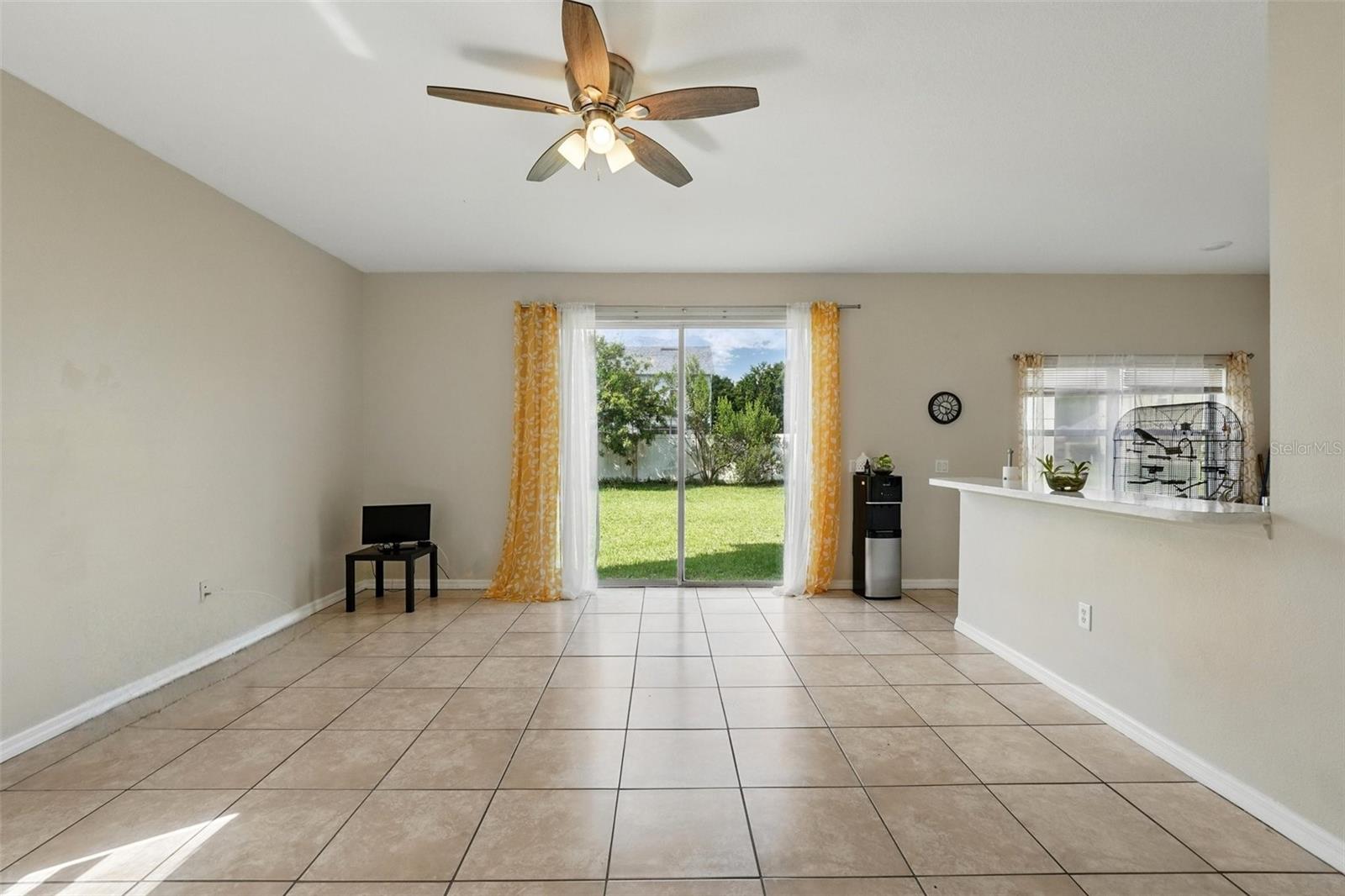 Image 6 of 37 For 4208 Lugano Court