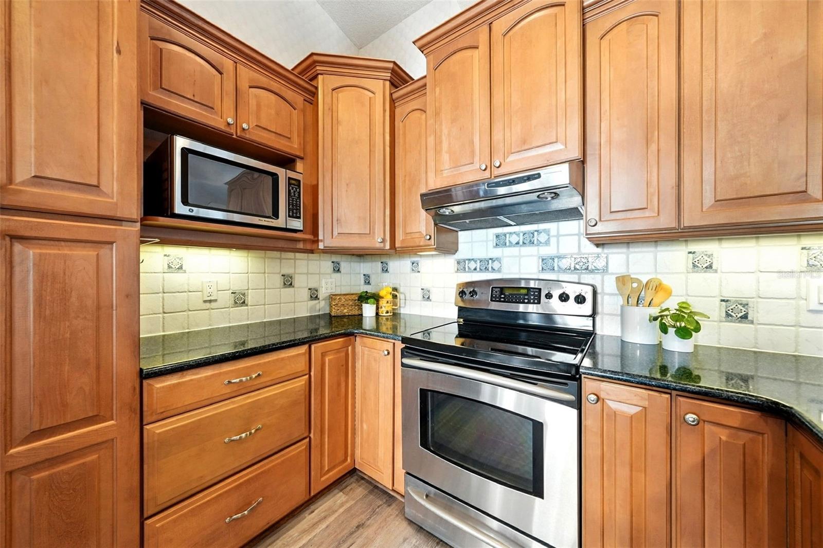 Image 16 of 50 For 4204 Cobble Stone Court