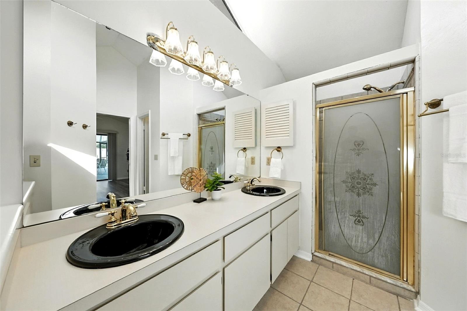 Image 36 of 50 For 4204 Cobble Stone Court
