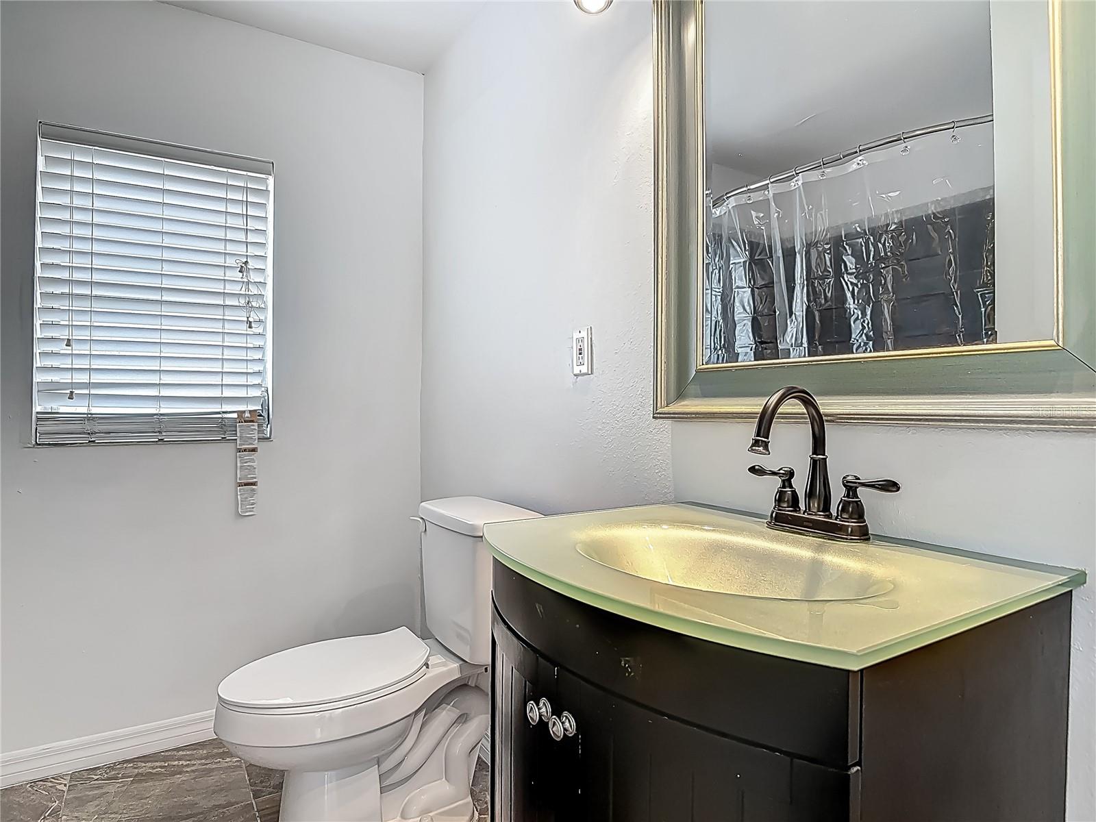 Image 18 of 33 For 2203 Beatrice Drive