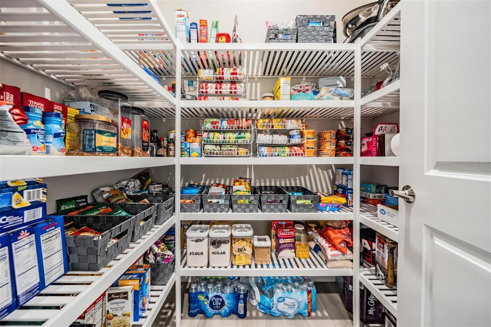 Listing photo id 23 for 29043 Picana Lane