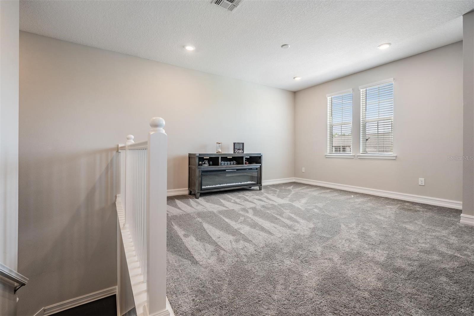 Listing photo id 45 for 29043 Picana Lane