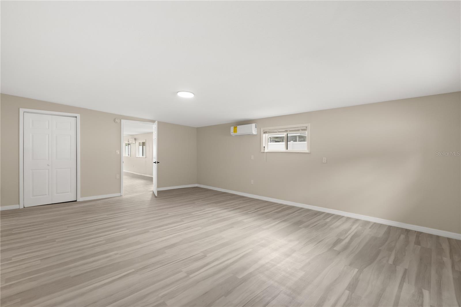 Image 18 of 35 For 15690 46th Circle