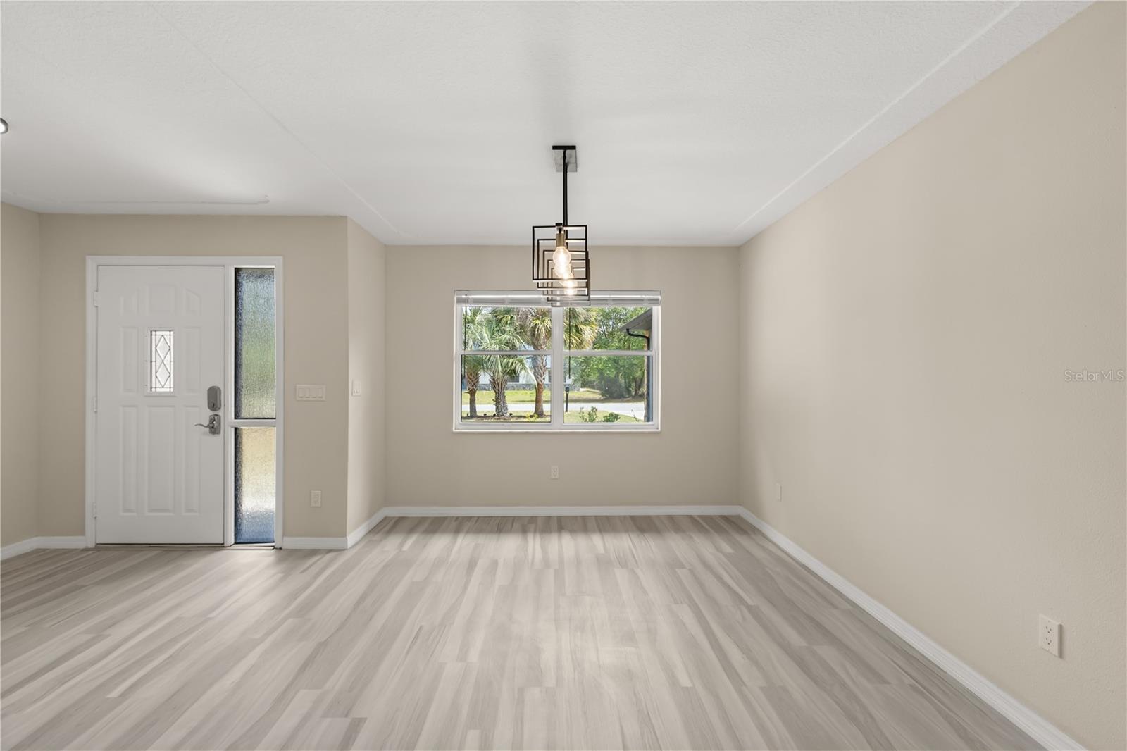 Image 8 of 35 For 15690 46th Circle