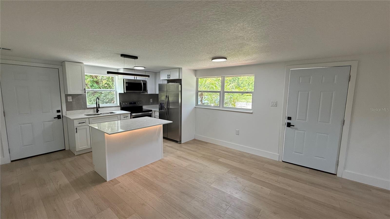 Image 6 of 23 For 1011 16th Street