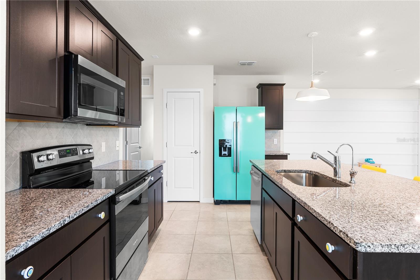 Image 11 of 33 For 2130 Bur Oak Boulevard