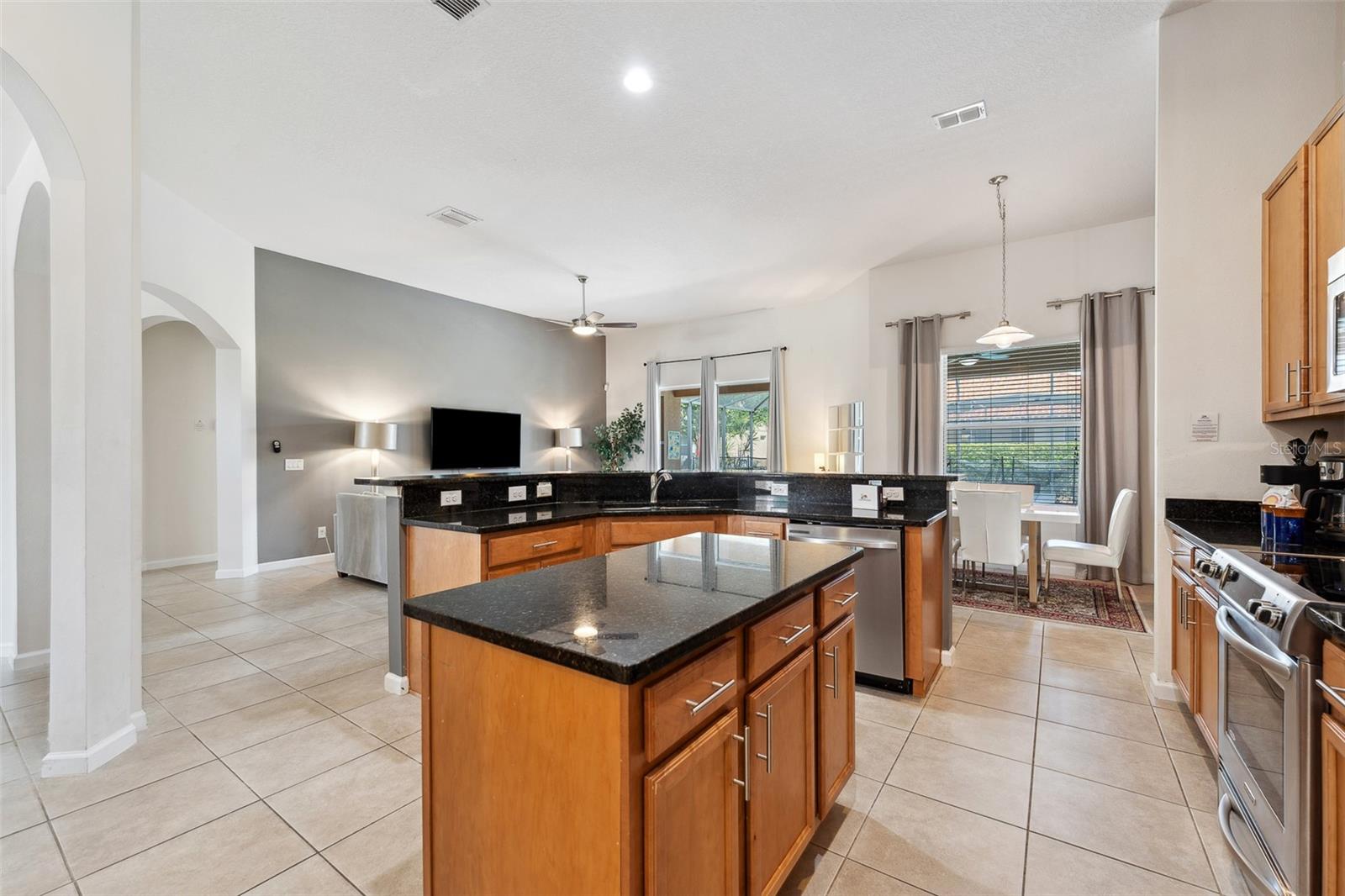 Image 12 of 42 For 4080 Oaktree Drive