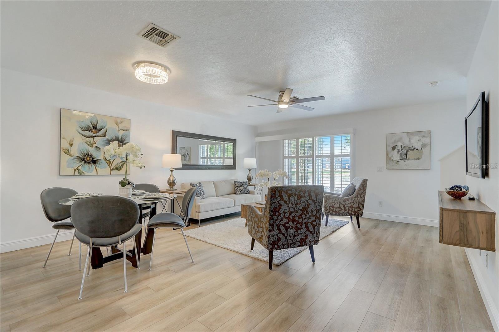 Image 4 of 52 For 12818 Lexington Summit Street