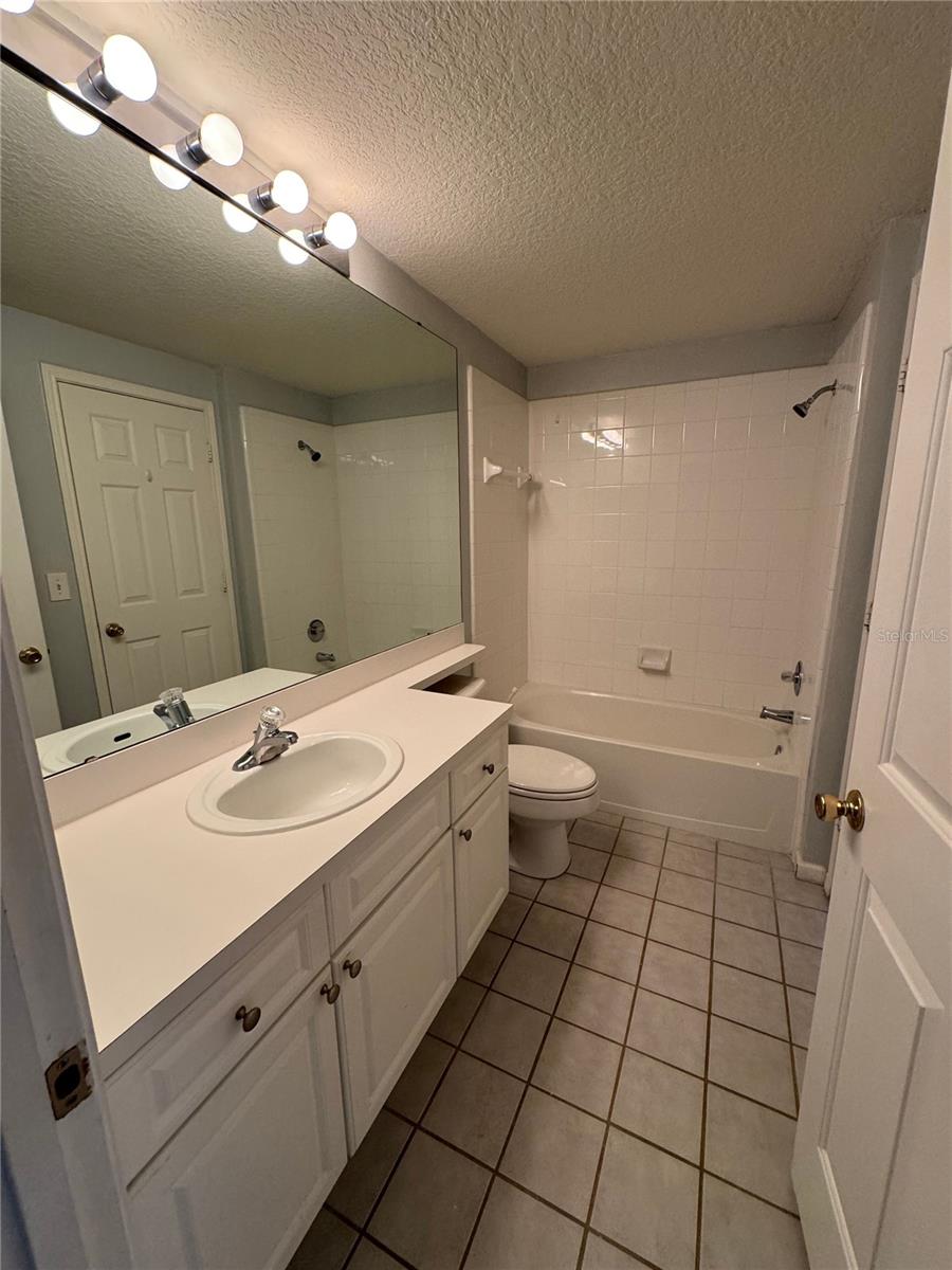 Image 18 of 24 For 14205 Falls Church Drive 2015