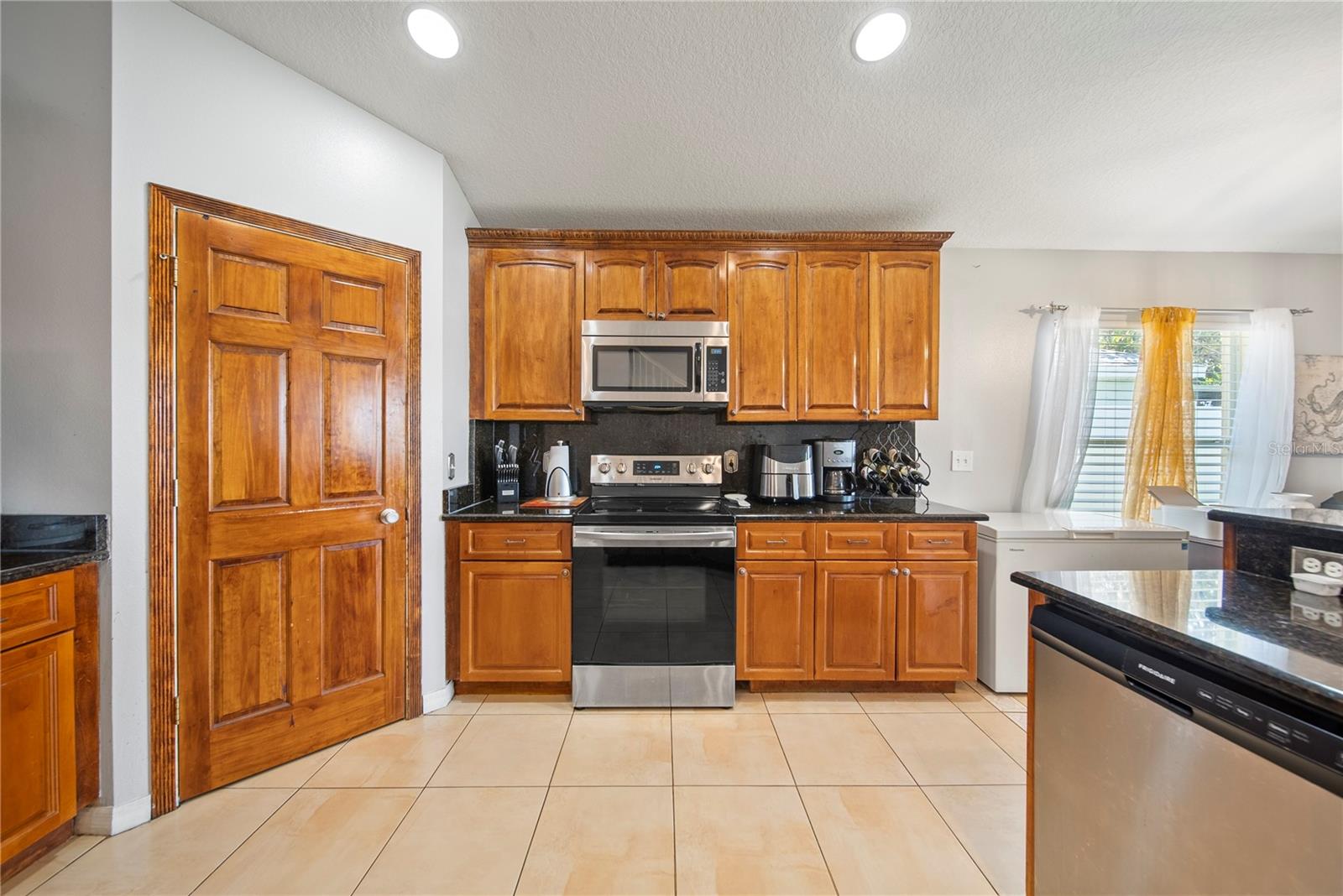 Image 6 of 42 For 2332 Andrews Valley Drive