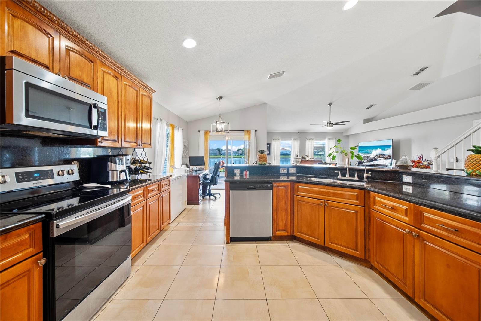 Image 7 of 42 For 2332 Andrews Valley Drive