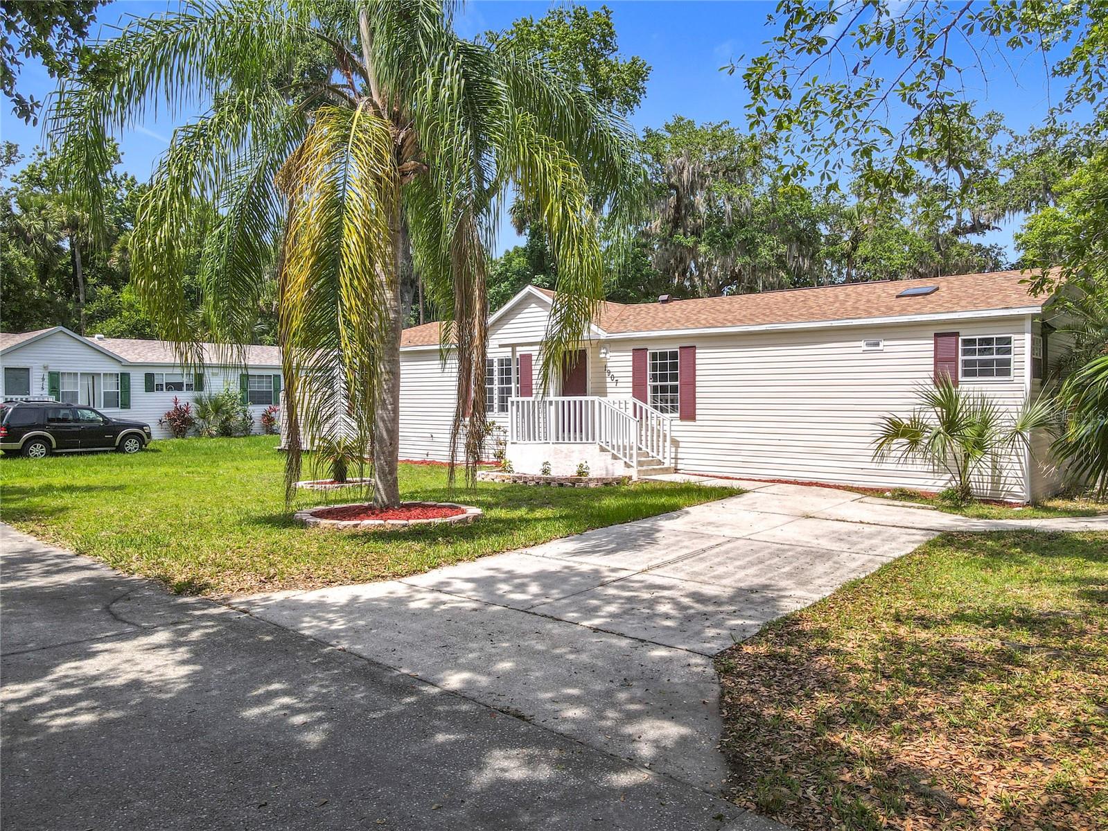 Image 2 of 57 For 1907 Madre Street