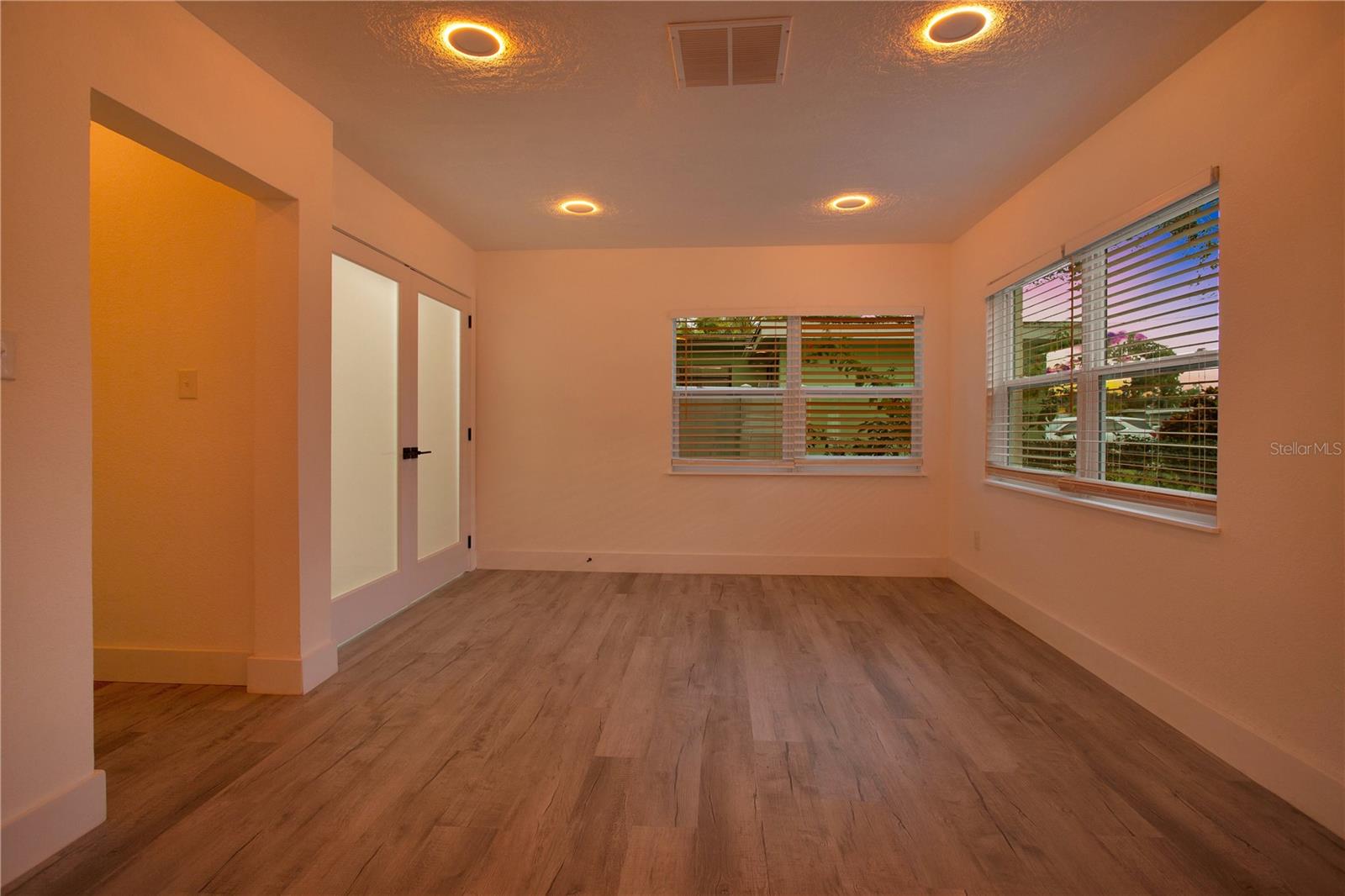 Image 32 of 42 For 4201 Mizell Street