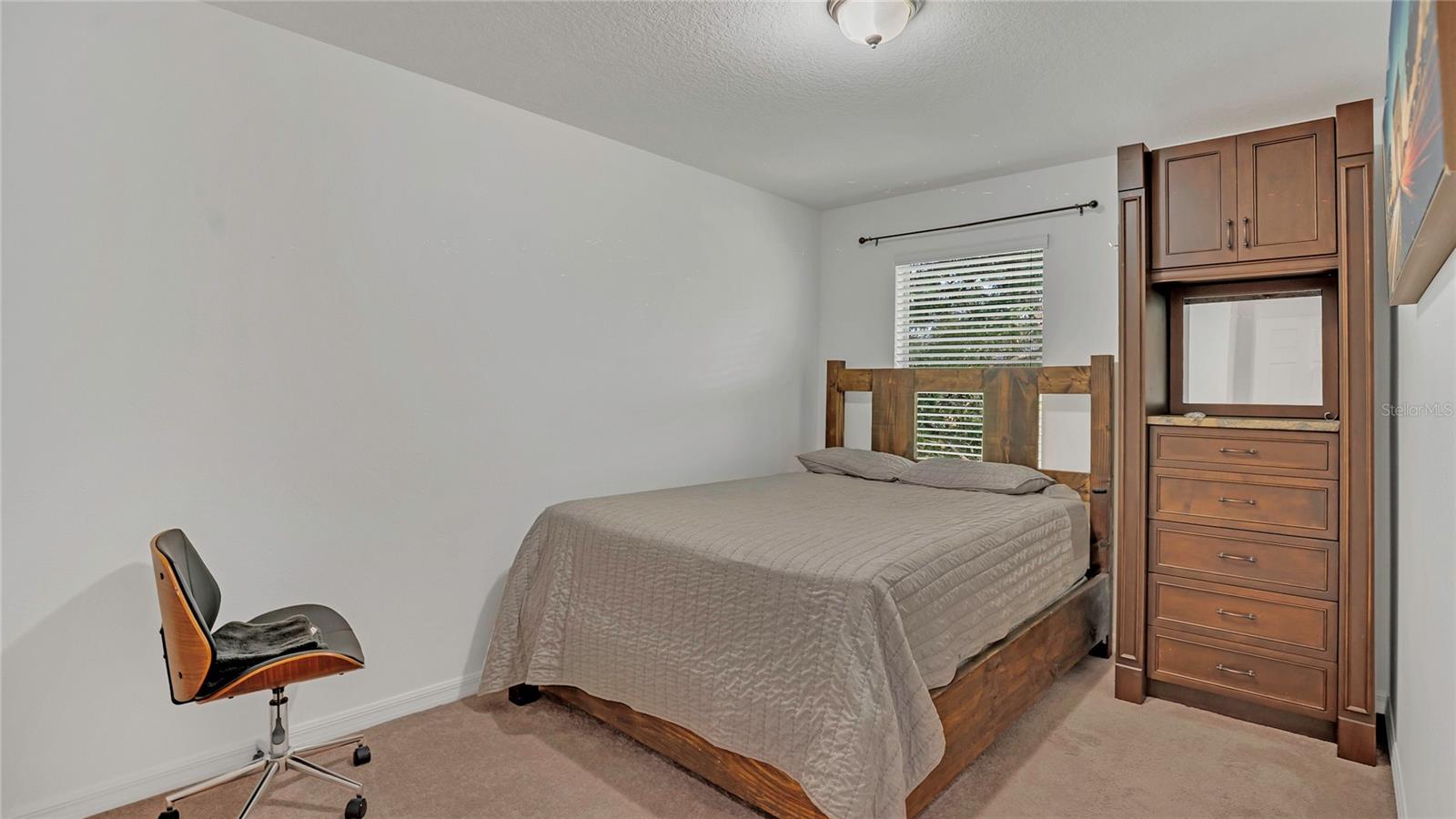 Image 17 of 23 For 3813 Black Spruce Lane