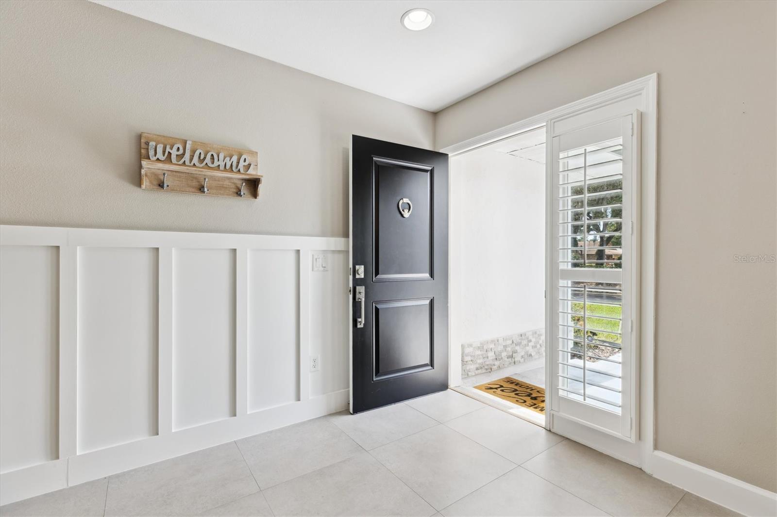 Image 10 of 48 For 1327 Bridgeport Drive