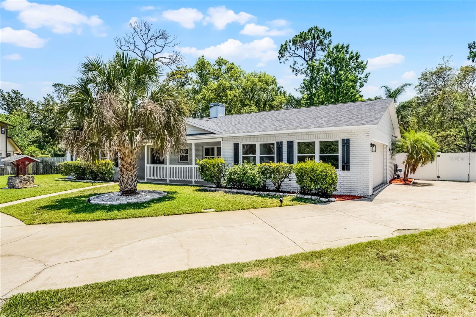 Image 3 of 35 For 174 Pine Grove Ct