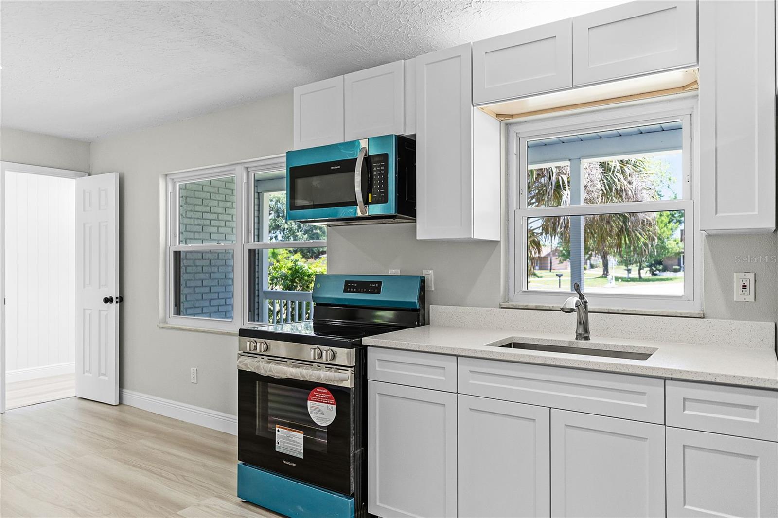 Image 51 of 52 For 174 Pine Grove Ct