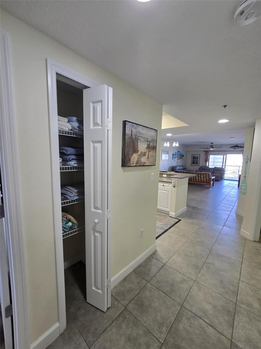 Image 15 of 79 For 5300 Atlantic Avenue 2-603