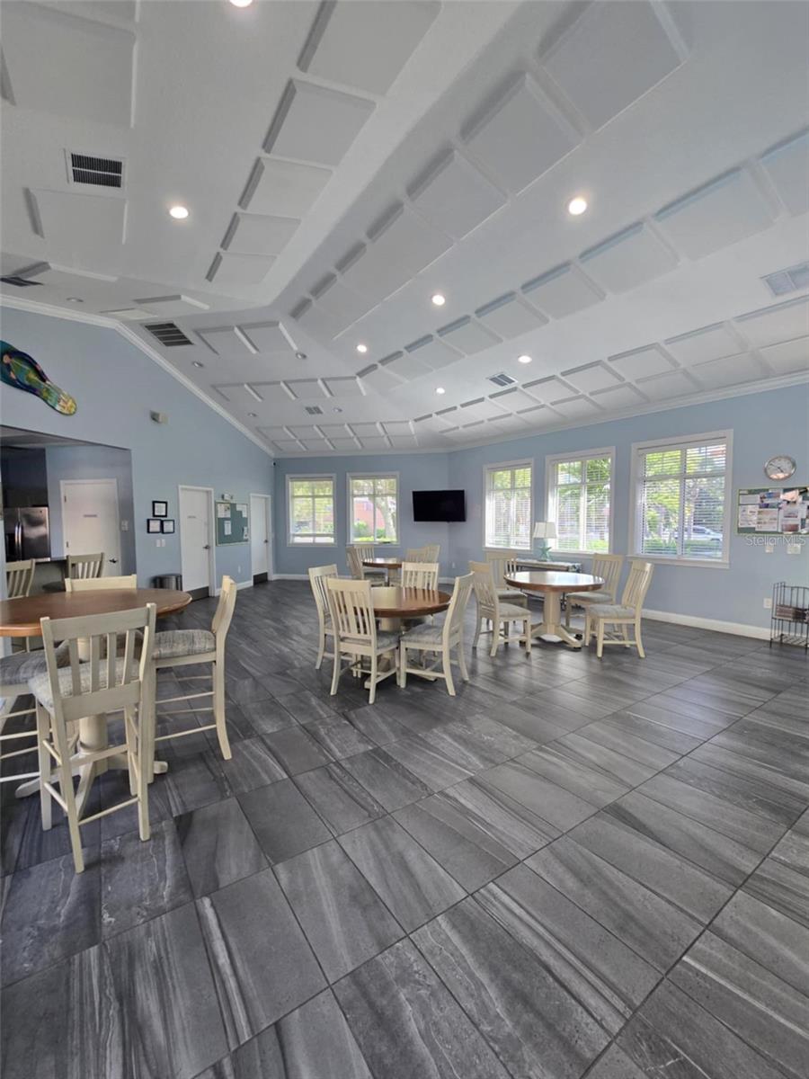 Image 57 of 79 For 5300 Atlantic Avenue 2-603
