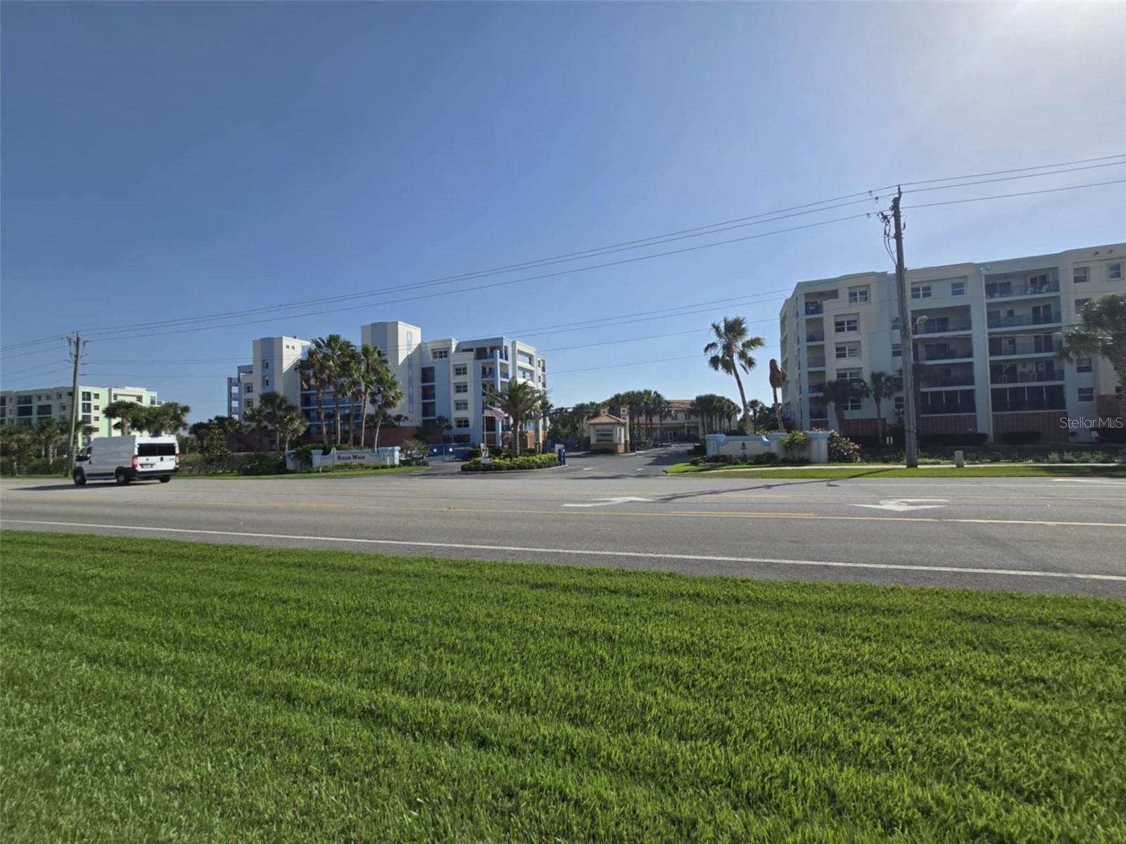 Image 60 of 79 For 5300 Atlantic Avenue 2-603