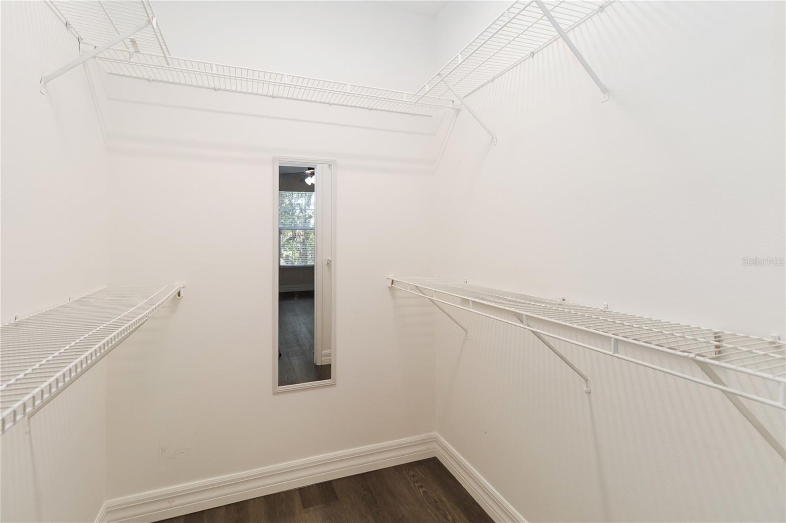 Image 20 of 29 For 14205 Falls Church Dr  2014