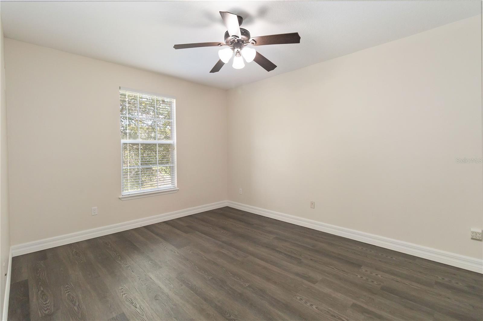 Image 24 of 29 For 14205 Falls Church Dr  2014