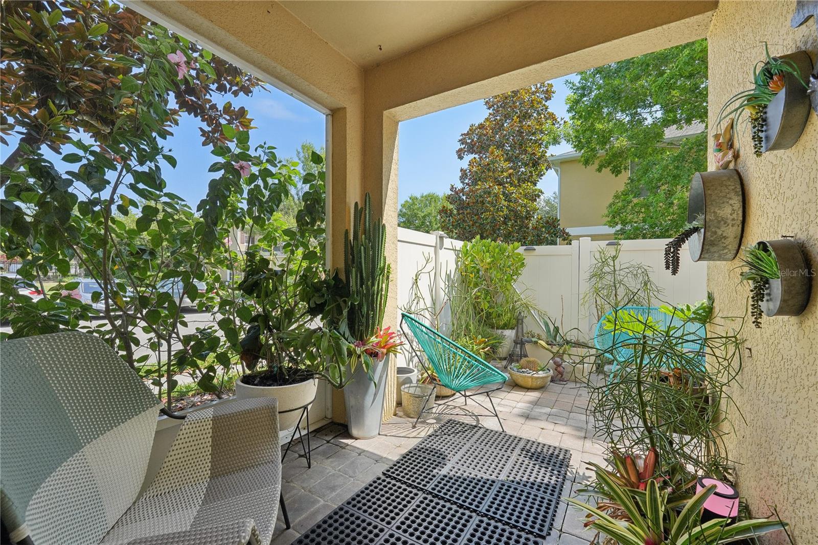 Image 18 of 60 For 14025 Oasis Springs Lane 901