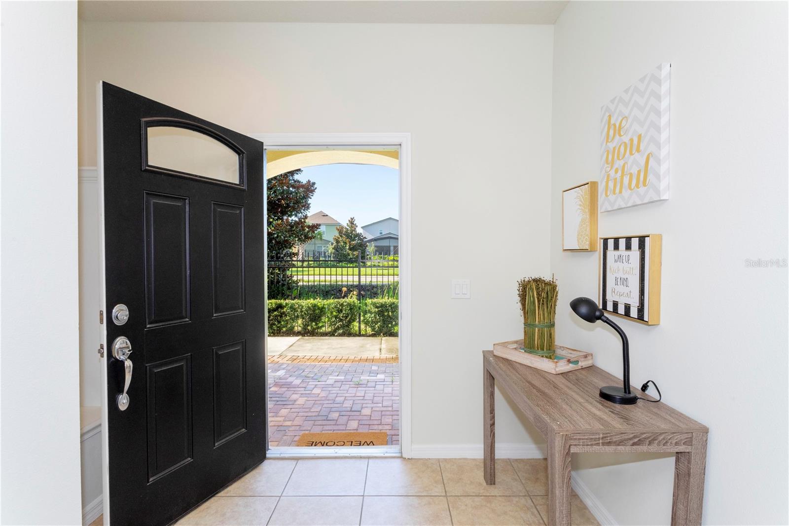 Image 12 of 100 For 1979 Majorca Drive