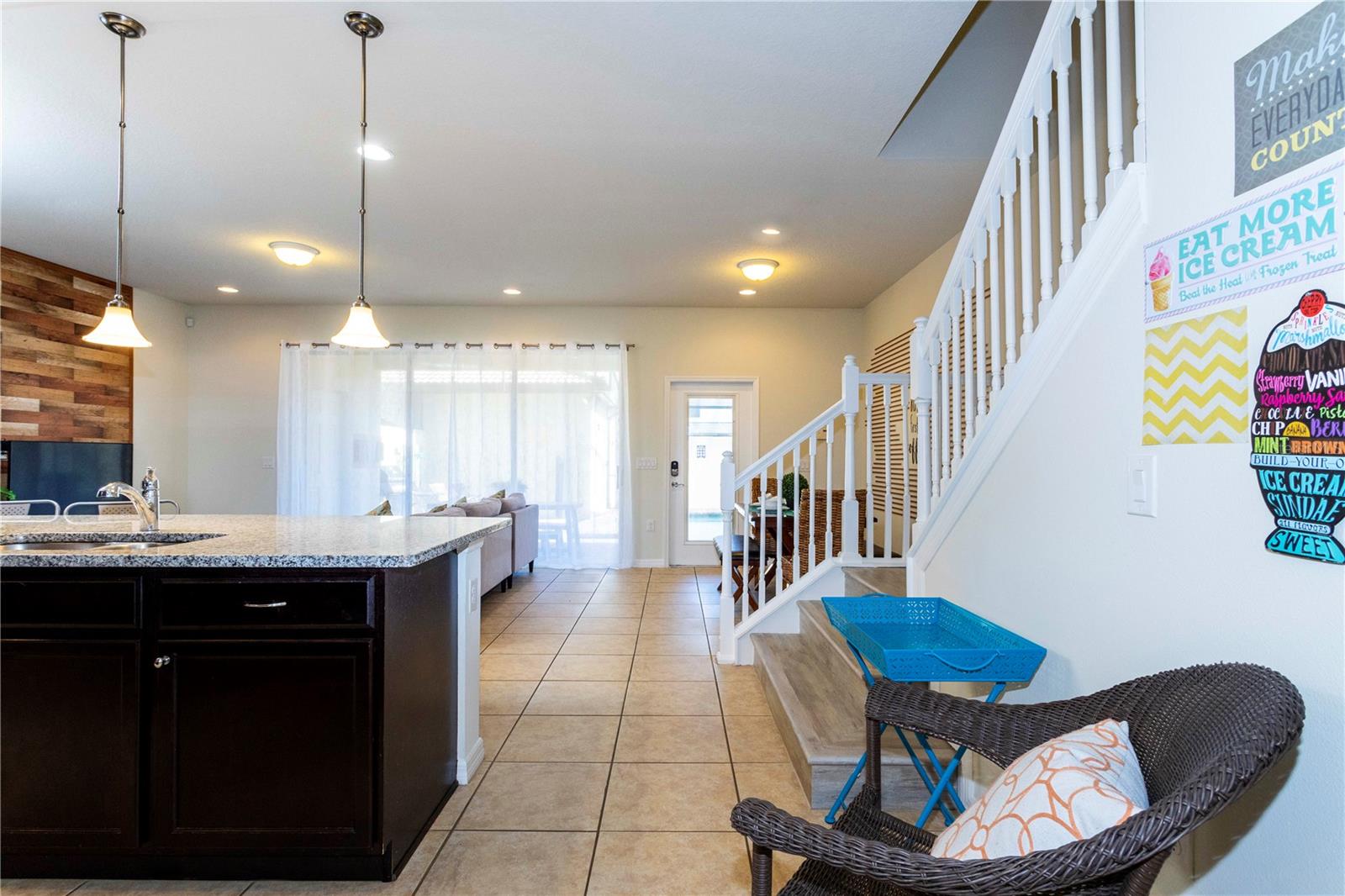 Image 25 of 100 For 1979 Majorca Drive