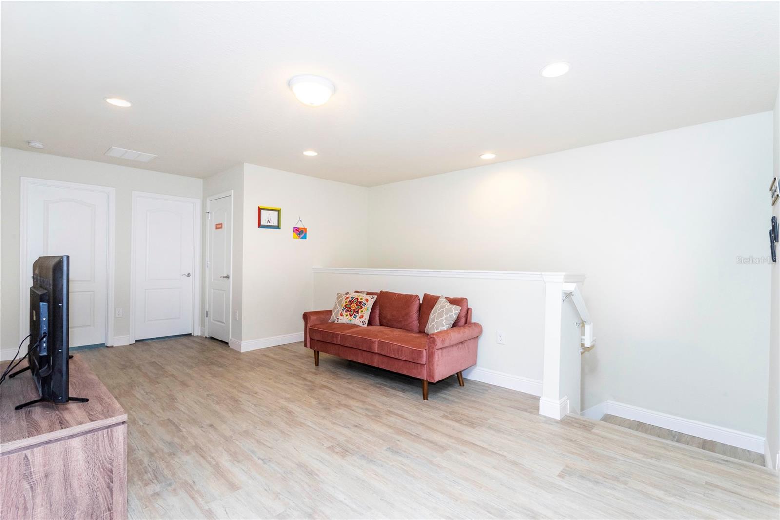 Image 50 of 100 For 1979 Majorca Drive