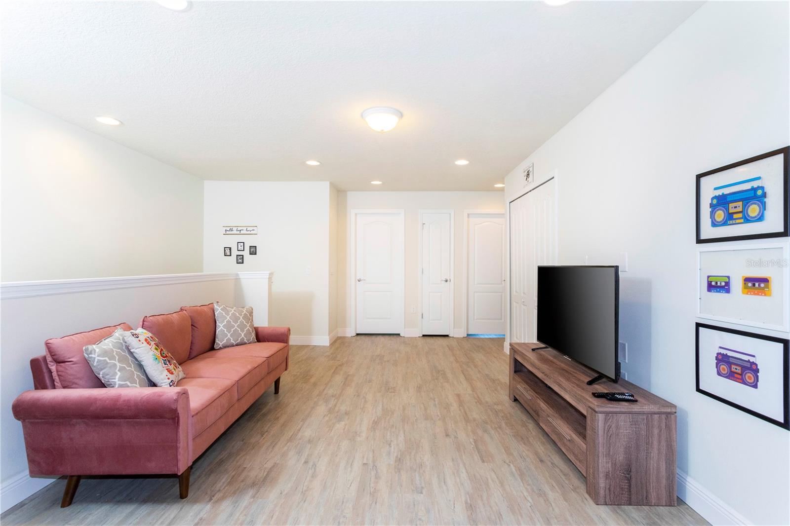 Image 51 of 100 For 1979 Majorca Drive