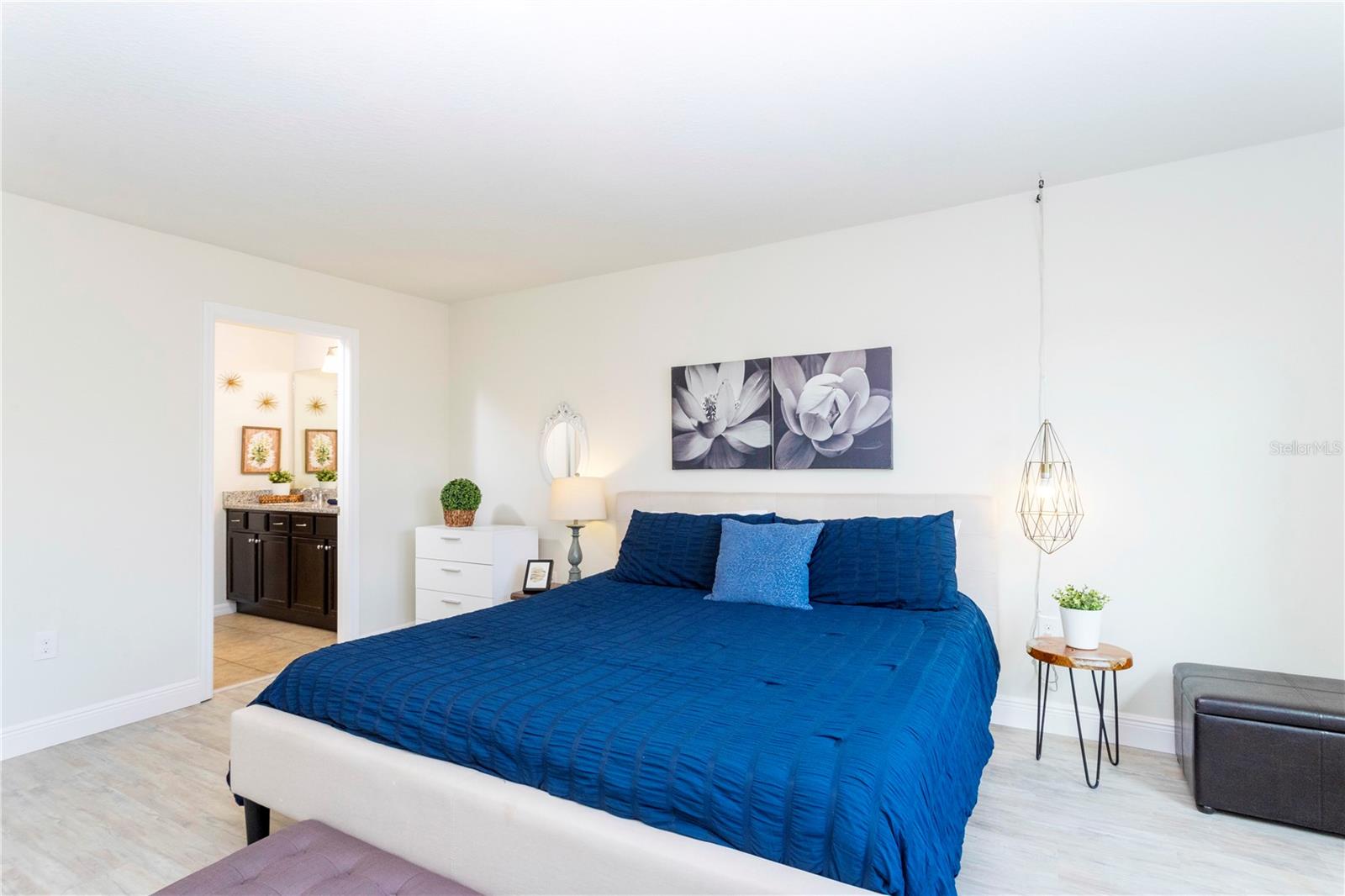 Image 66 of 100 For 1979 Majorca Drive