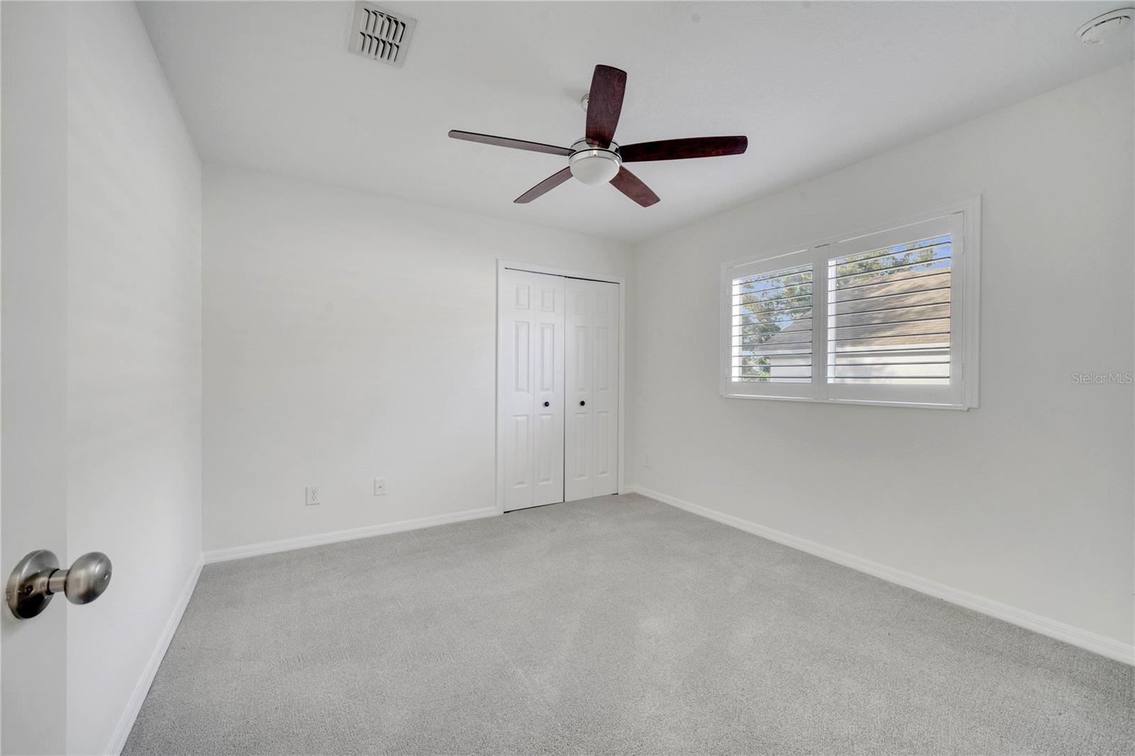 Image 37 of 58 For 10955 Lemay Drive